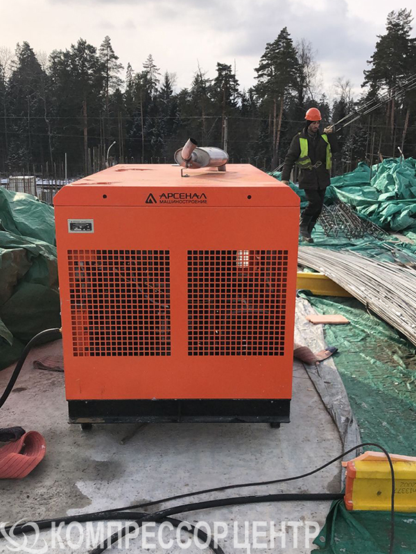 Винтовой компрессор ЗИФ-ПВ-5/0,7 F (без шасси) для ООО СК "Стройпаритет"